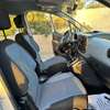 Peugeot partner 2017 thumb 4