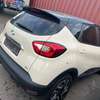 RENAULT QM3 CAPTURE  2016 thumb 1