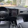 Mitsubishi Outlander 2019 venant 7 places 4 cylindres thumb 11