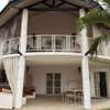 À VENDRE – Villa en résidence bord de mer à Saly thumb 0