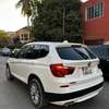Bmw thumb 3