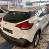 Nissan kicks 2019 thumb 1