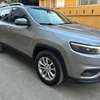 Jeep Cherokee 4x4 SUV Gris métallisé spacieux thumb 5