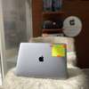 MacBook Pro M1 2020 thumb 2