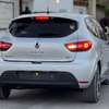 Renault clio thumb 9