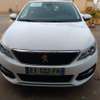 Peugeot 308 2018 thumb 0