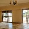 VILLA RÉSIDENTIELLE A LOUER NGOR ALMADIES thumb 2