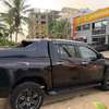 Toyota Hilux 2021 noir SUV pick-up pare-buffle thumb 1