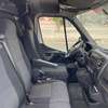 Renault Master fourgon utilitaire grand volume blanc thumb 4