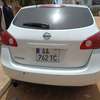 Nissan rogue thumb 2