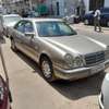Mercedes thumb 6