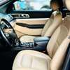 Location Ford Explorer thumb 13