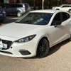 Location Mazda 3 thumb 6