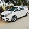 Kia rondo thumb 4