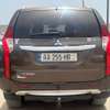 Mitsubishi pajero Diesel Full option thumb 4