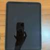 Ipad 10e generation 64 Go thumb 2