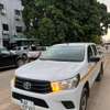 Location pick-up Toyota Hilux nouveau modèle by cfao thumb 7