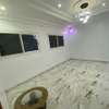 Tres belle salon a louer thumb 3