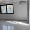 Appartement spacieux et de standing à louer à Ngor thumb 10