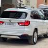 Bmw x5 7 places thumb 10