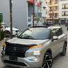 MITSUBISHI  OUTLANDER Année 2024 thumb 5