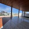 Penthouss à louer aux Almadie de 3 chambres thumb 4