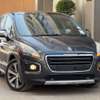 Peugeot 3008 venant thumb 0