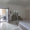 Appartement F3 meublé à louer aux Almadies thumb 8