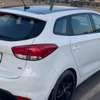 KiA rondo 2015 Automatic Essence thumb 4