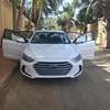 Hyundai elantra thumb 0