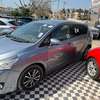 Toyota verso 7 places venant thumb 3