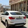 BMW X4 2016 thumb 10