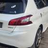 Peugeot 308 2017 thumb 9