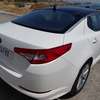Kia Optima K5 berline blanche thumb 4