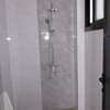 Appartement de 3 chambres a Sicap Karak thumb 4