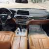 bmw série 7 thumb 2