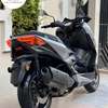 Yamaha Xmax 300 (Let’s Go) thumb 4