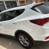 Hyundai santafe 2017 thumb 3