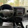 Mitsubishi Outlander 2019 venant 7 places 4 cylindres thumb 7