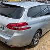 Peugeot 308 2016 thumb 2