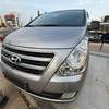 Hyundai Grand Starex 12 places Deluxe thumb 5