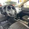 Mitsubishi Outlander thumb 10
