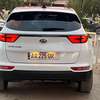 KIA SPORTAGE thumb 4