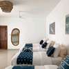 villa louer almandie thumb 5