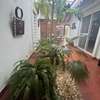 VILLA A VENDRE DANS UNE RESIDENCE SECURISEE 24/24 à Saly 🌊 thumb 7