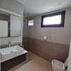 NGOR-ALMADIES : SPACIEUX F2 DE 150 M2 thumb 1