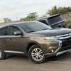 Mitsubishi outlander 2018 thumb 3