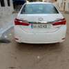 Toyota Corolla 2015 en parfait état. thumb 1