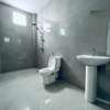 Studio moderne aux Parcelles Assianies thumb 6
