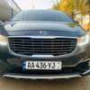 Kia carnival 2017 thumb 4